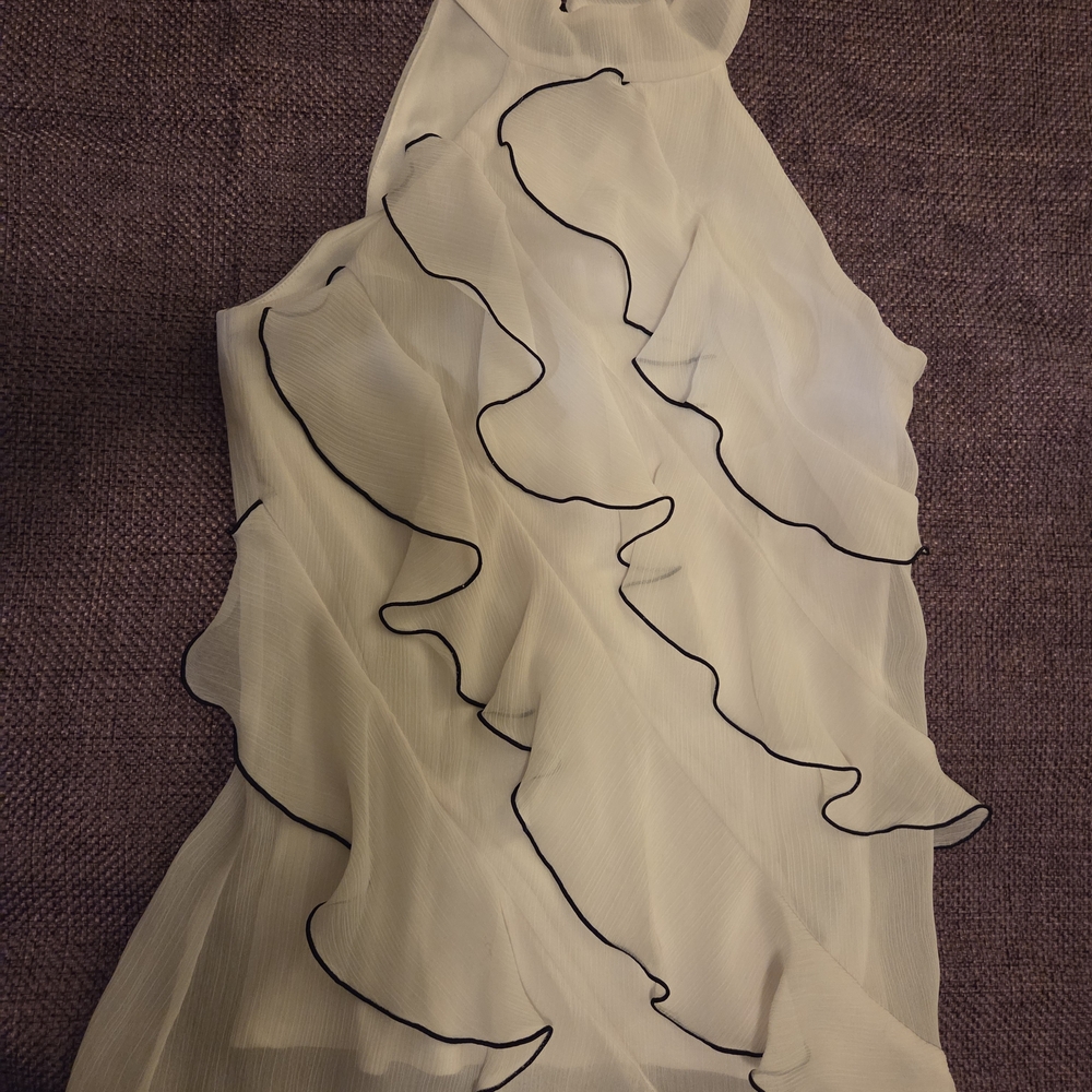 Bwear Cream‎ Ruffle Blouse